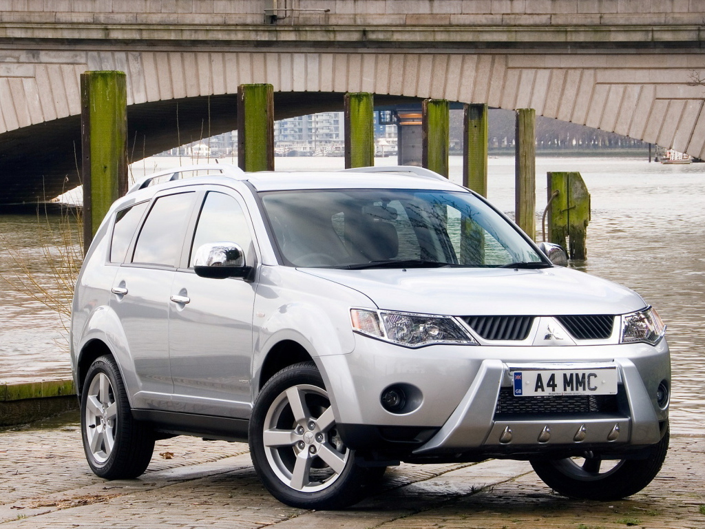 Митсубиши Аутлендер