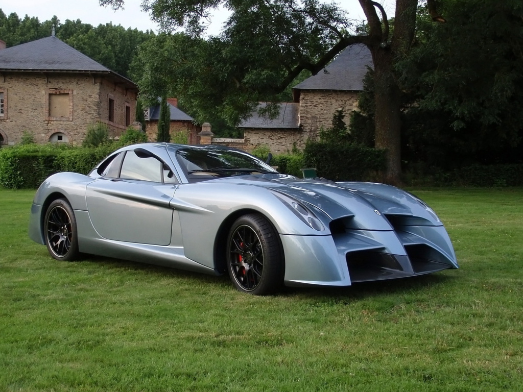 суперкар Panoz Abruzzi