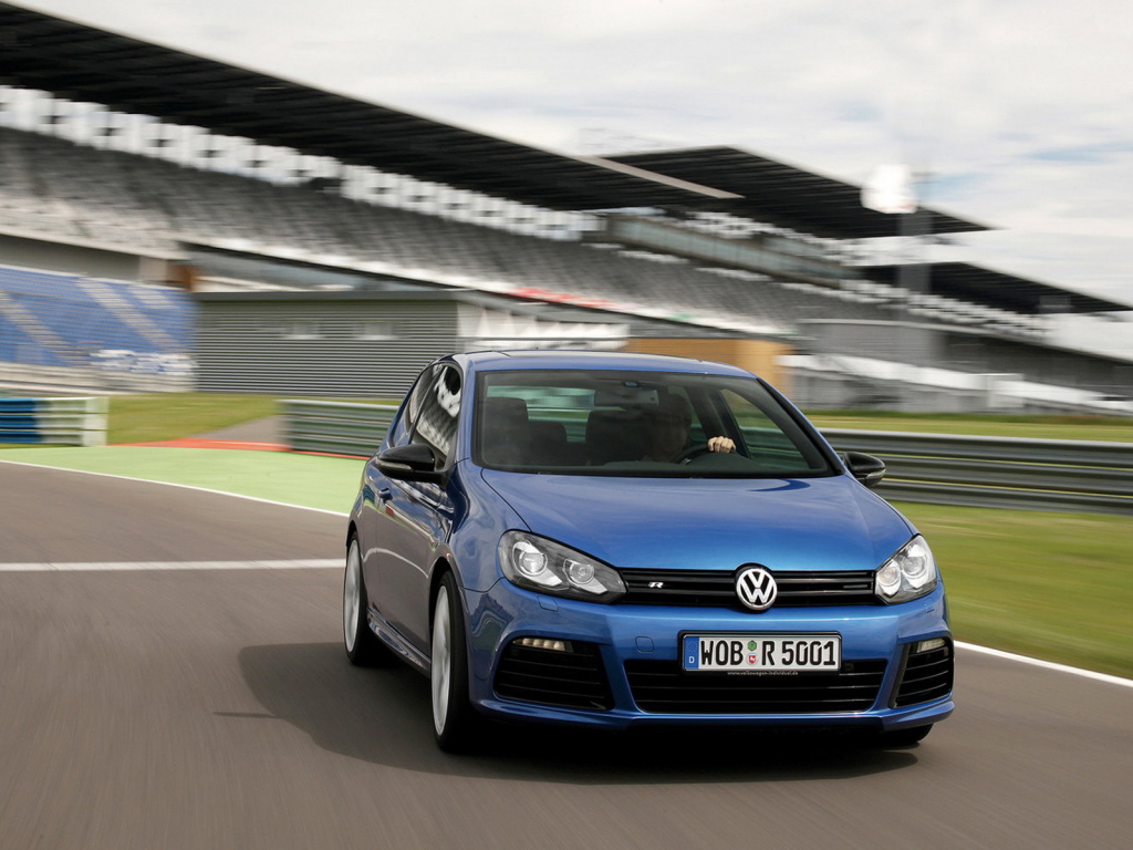 Волксваген Гольф 2010