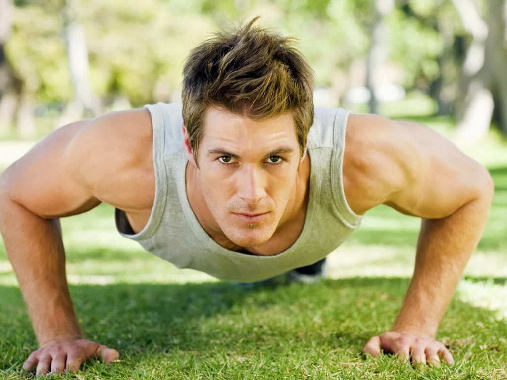 В процессе отжимания