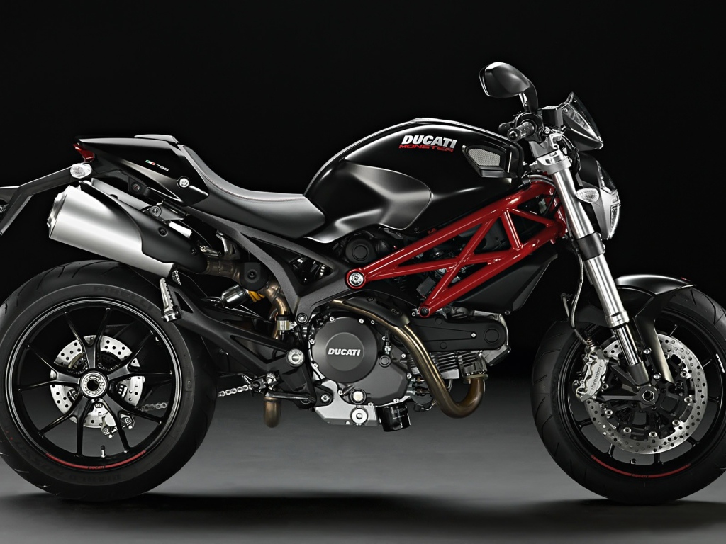 Дукати Монстр