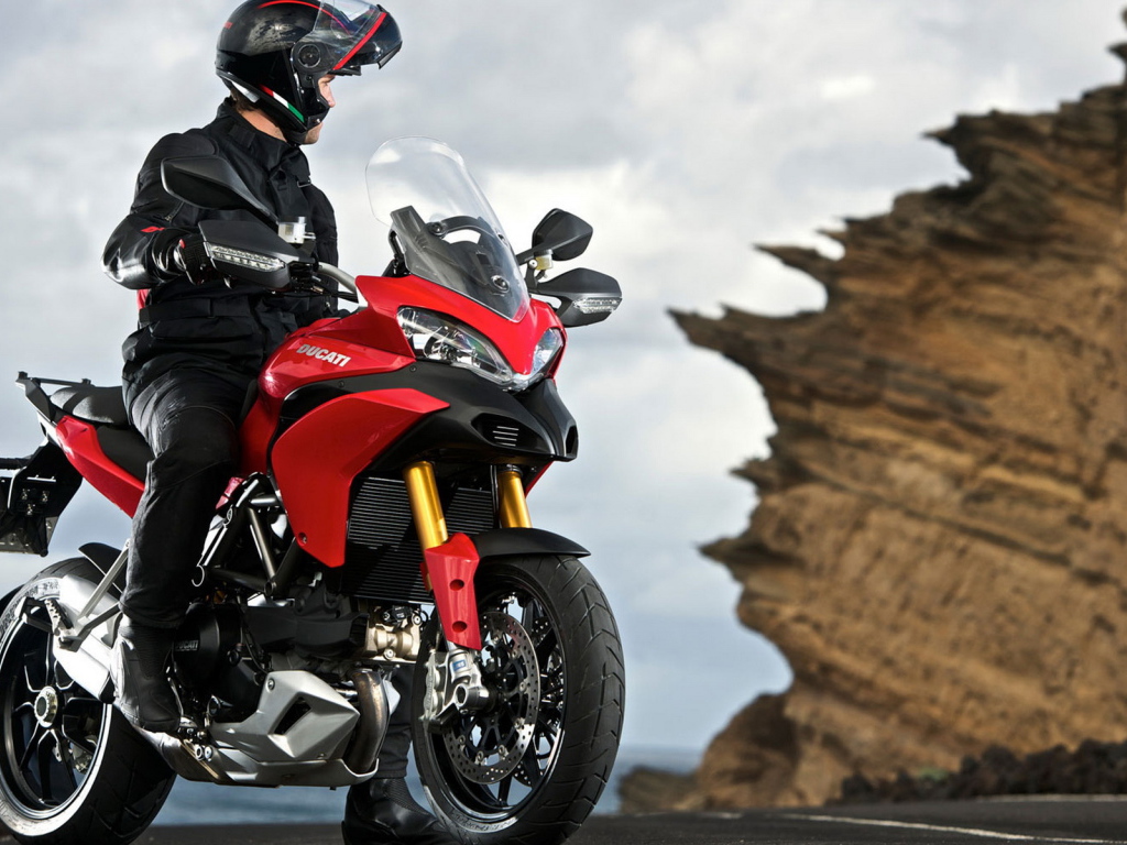 Ducati Multistrada 1200S