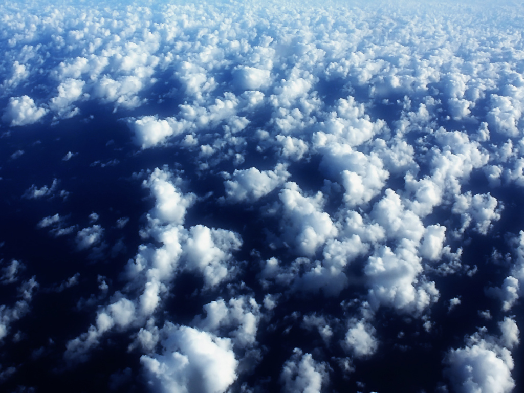 Полет над облаками