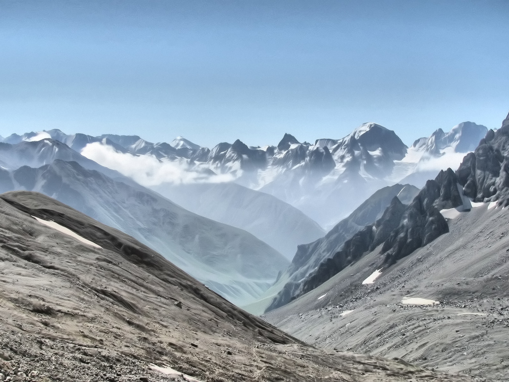 Несокрушимые вершины