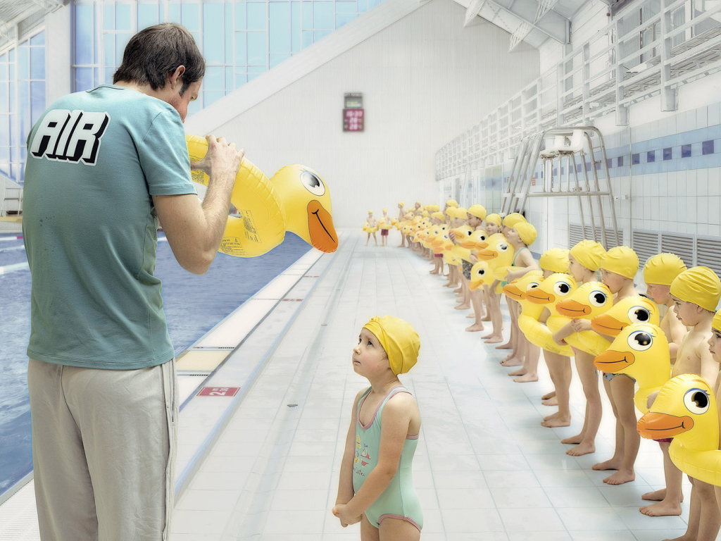 На уроке плавания