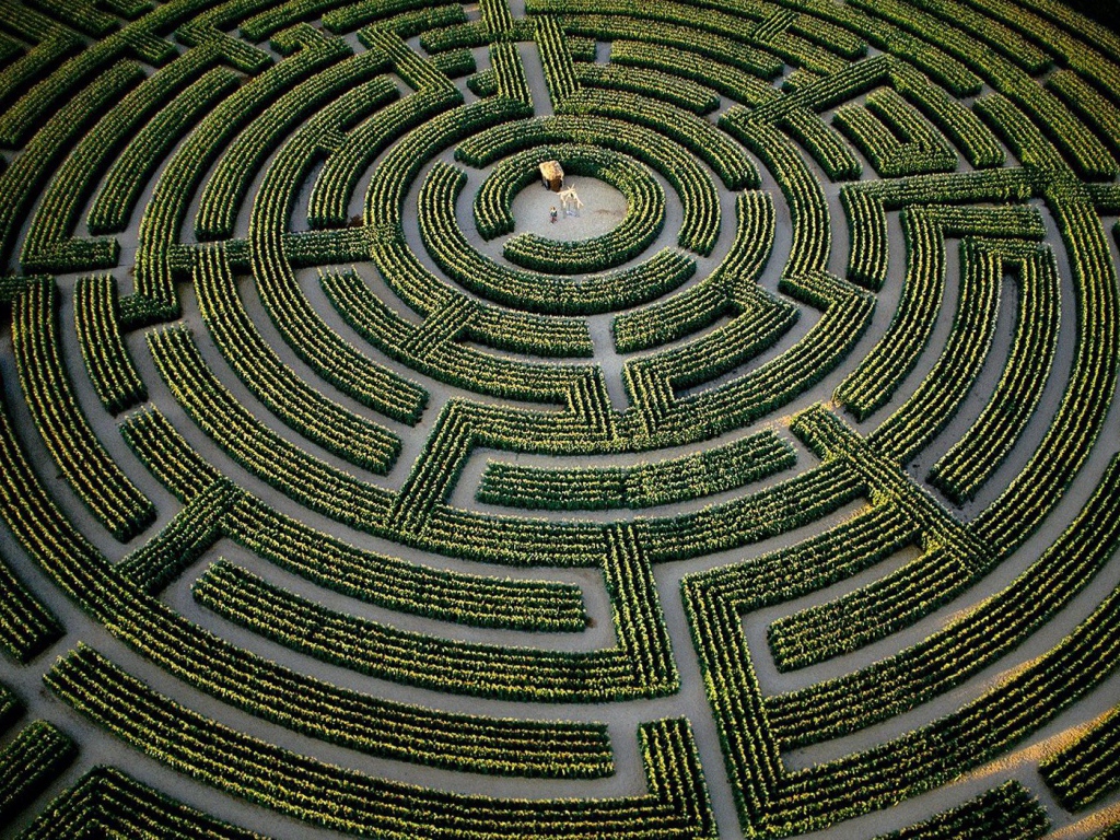 Сад лабиринт