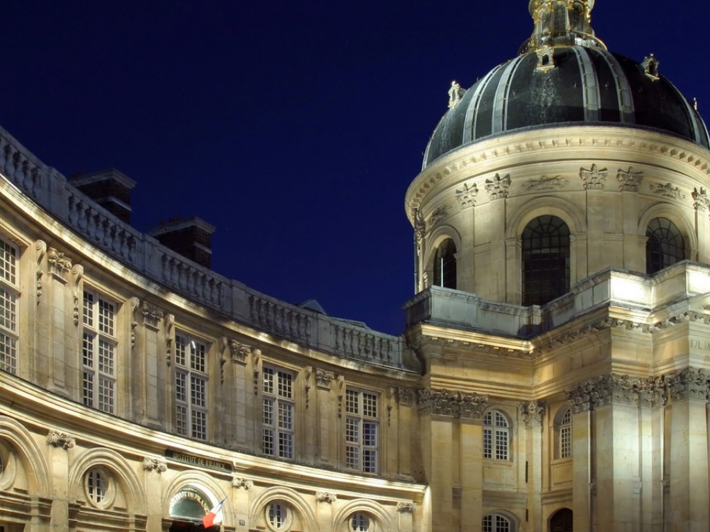 Институт Париж