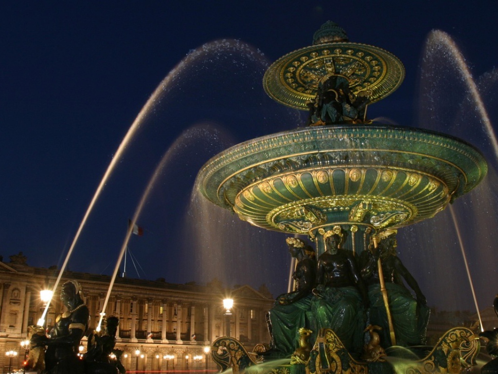 Ночной фонтан