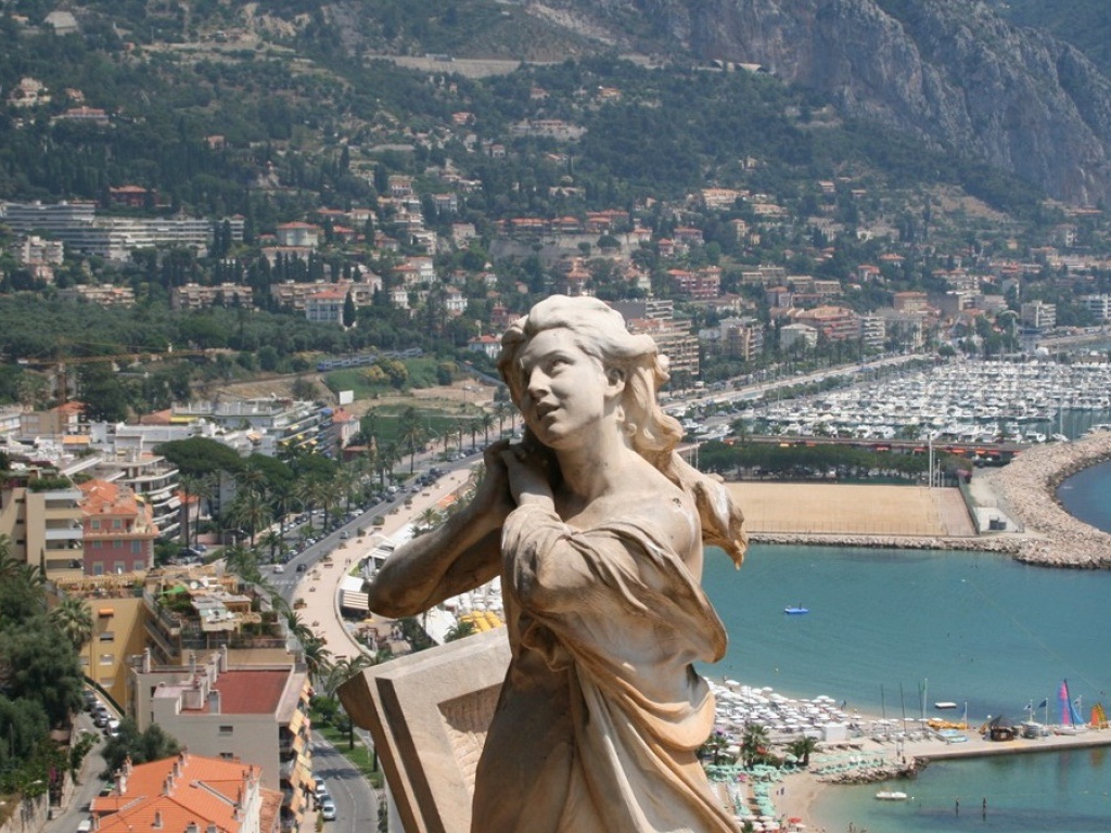 Статуя Франция