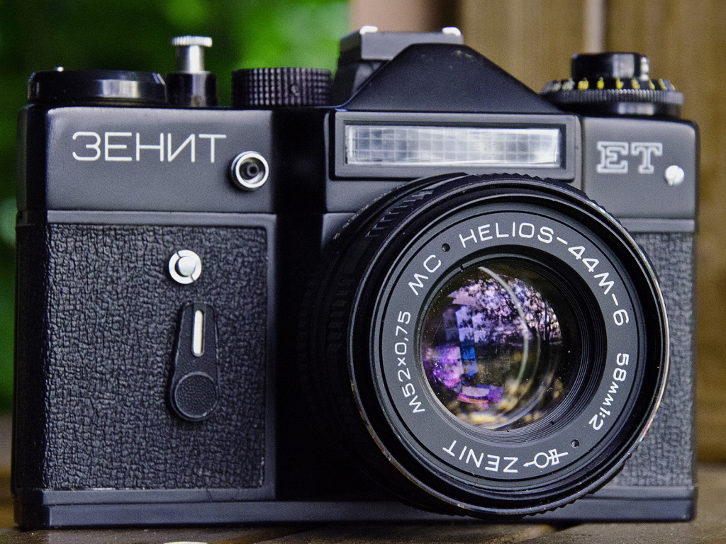 Фотокамера Зенит