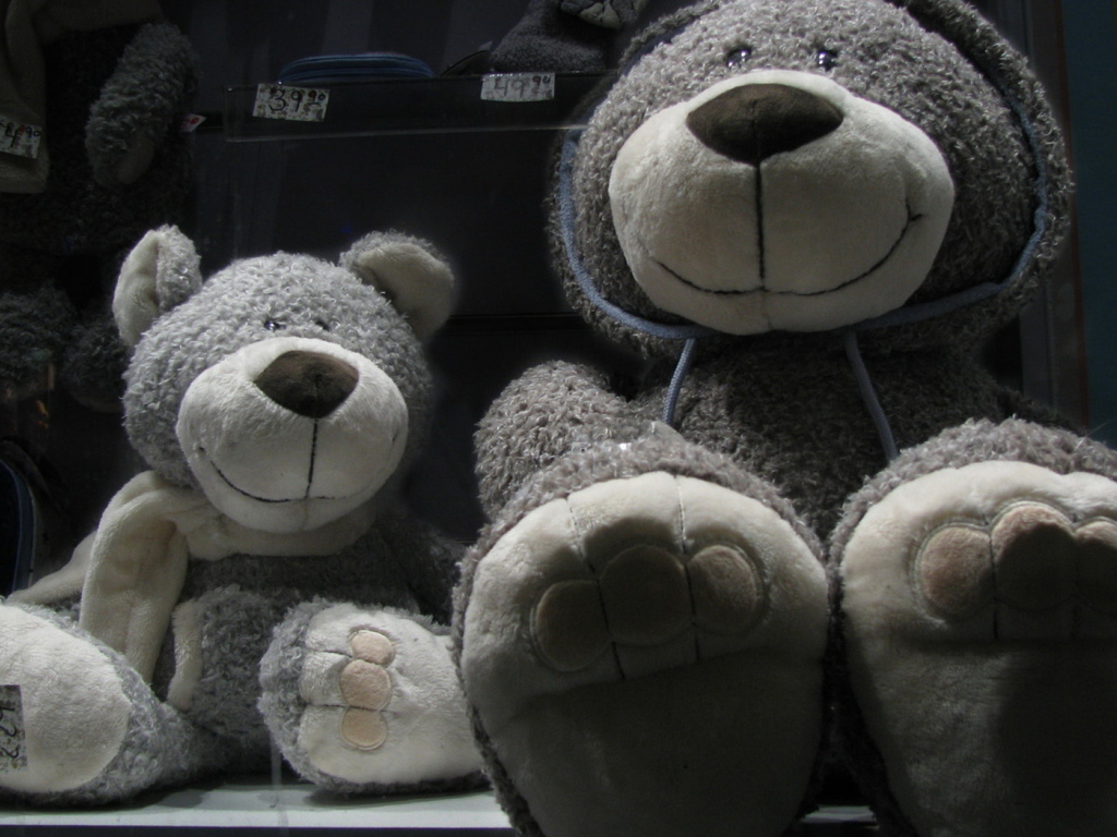 Плюшевые медведи