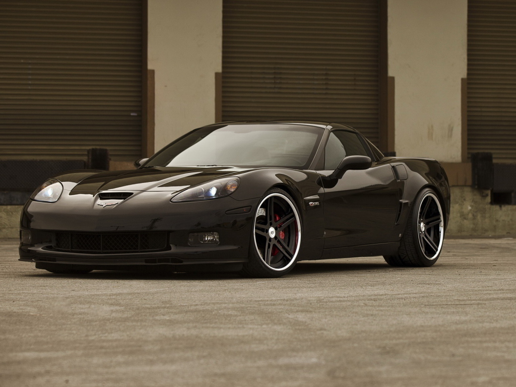 Chevrolet-Corvette Black