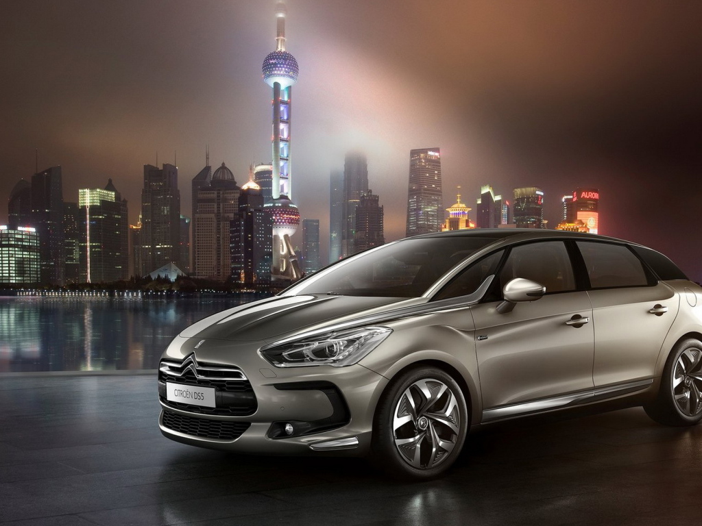 Citroen-DS5 2012