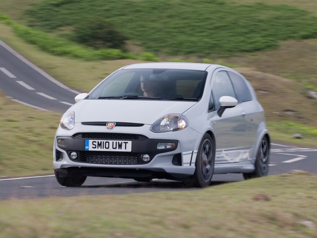 Fiat-Punto Evo Abarth