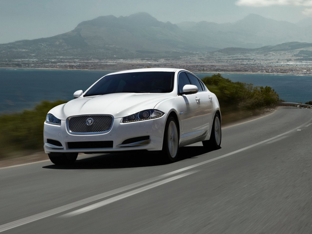 Jaguar-XF