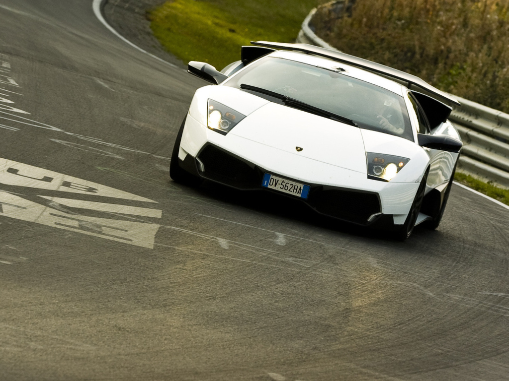 Lamborghini Murcielago LP 670
