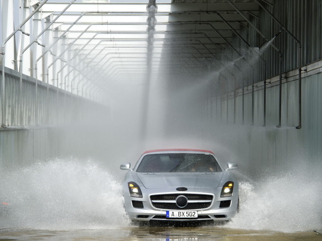 Mercedes-Benz-SLS-AMG
