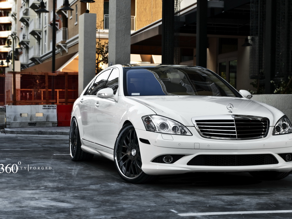Mersedes Benz S-Class