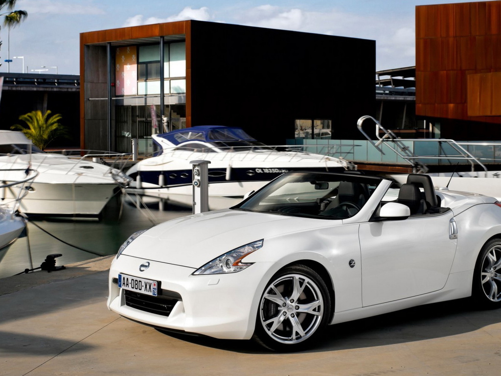 Nissan-370Z Roadster