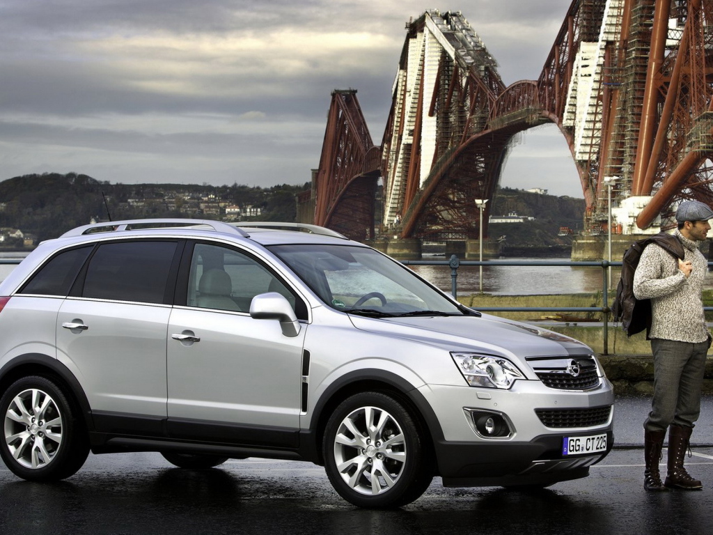 Opel-Antara 2011