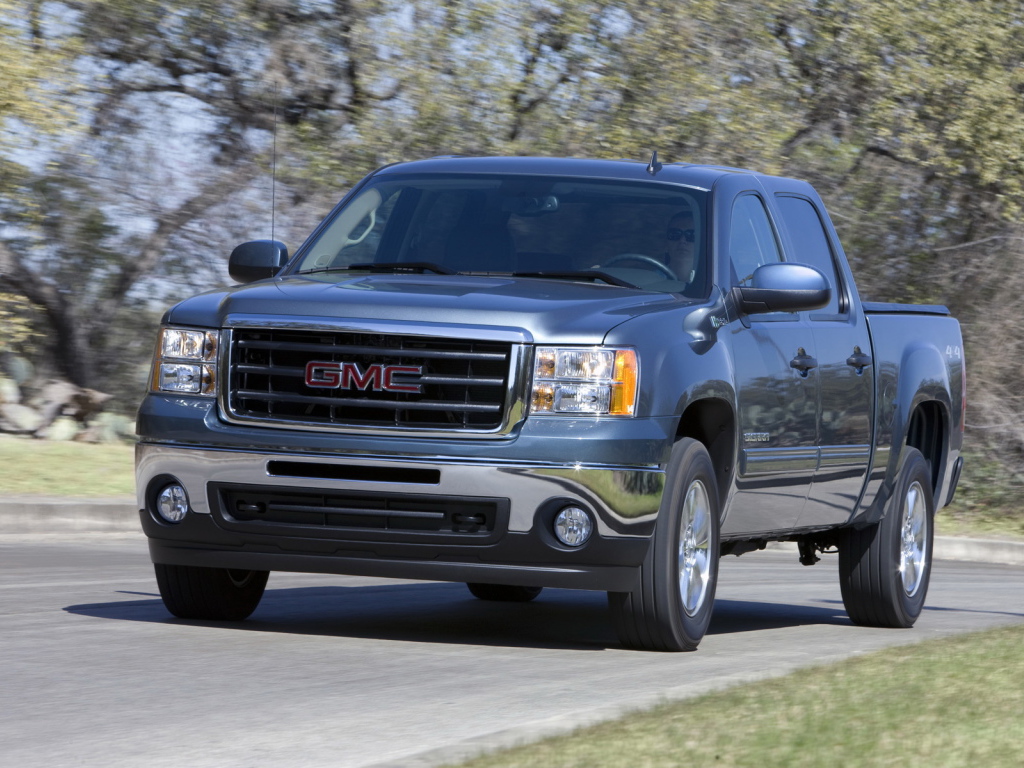 2011-GMC-Sierra-Hybrid