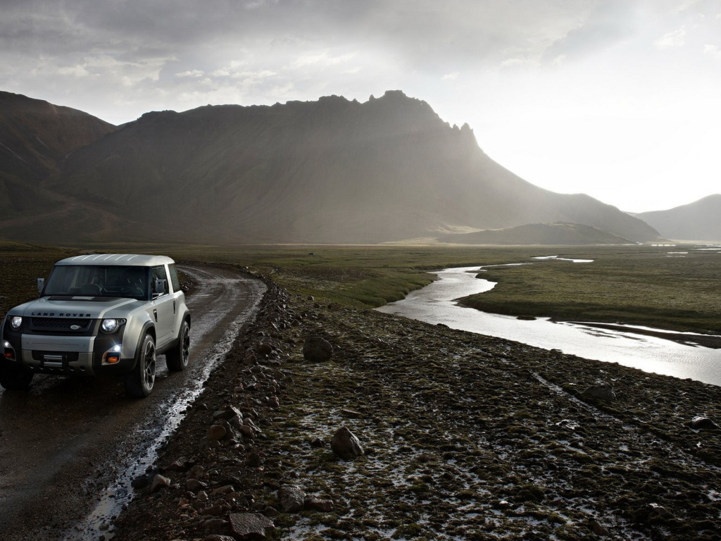 Land Rover-DC100 Concept