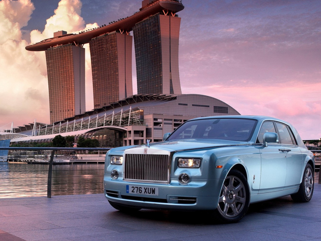 Rolls-Royce-102EX Electric Concept