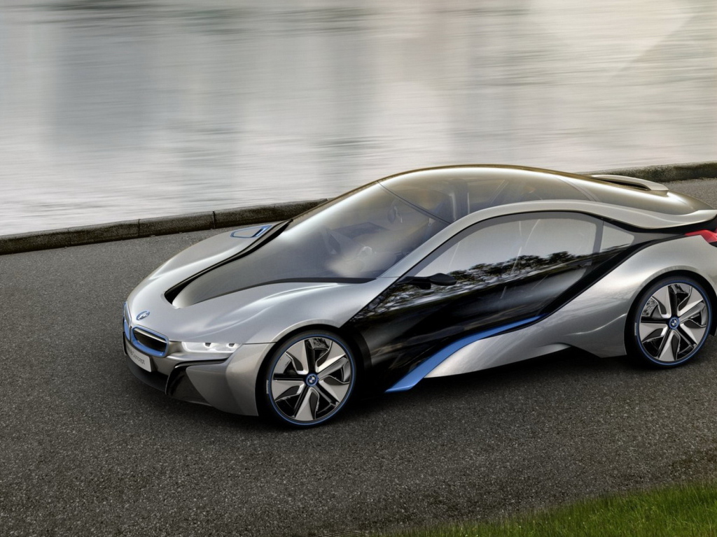 новый BMW-i8 Concept