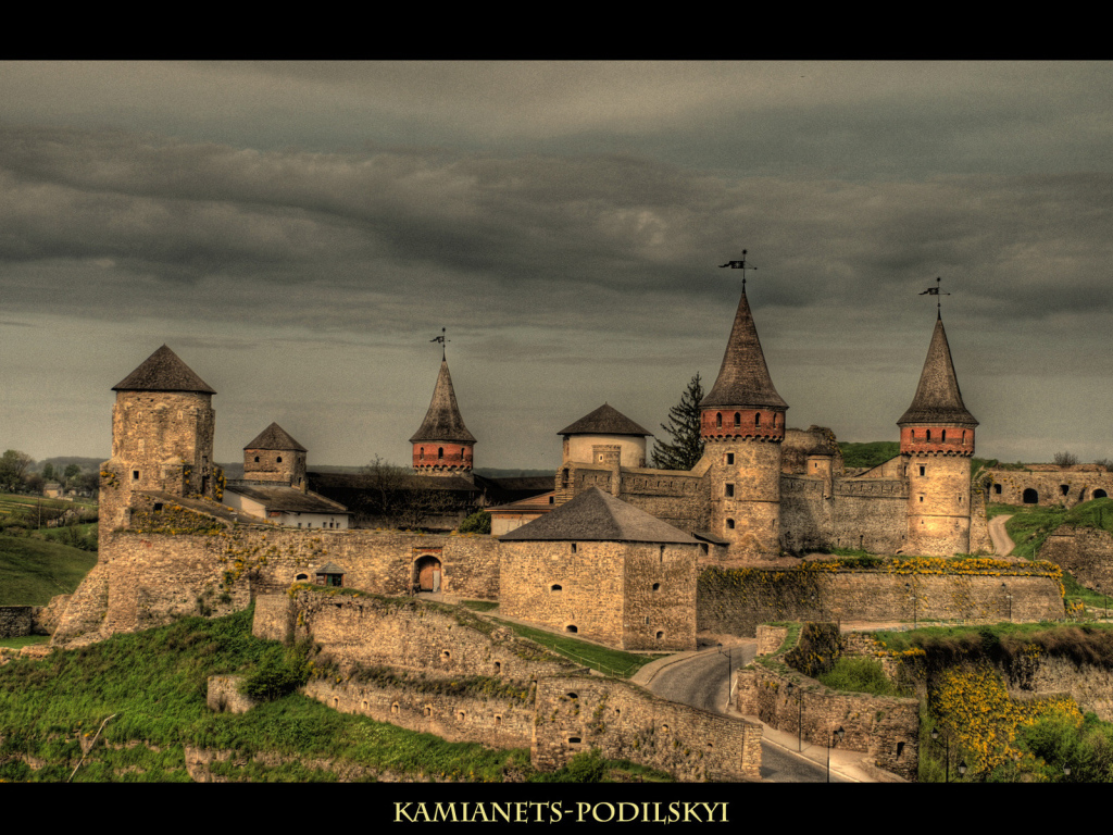 Замок в Каменец-Подольском