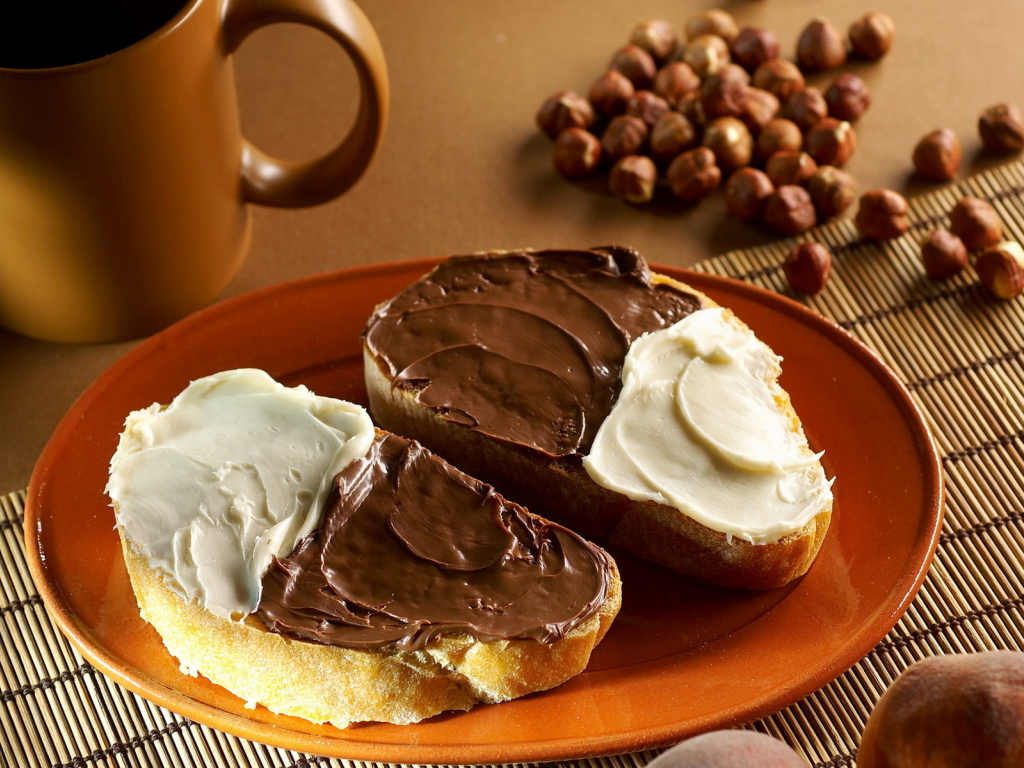 Бутерброды с шоколадным маслом