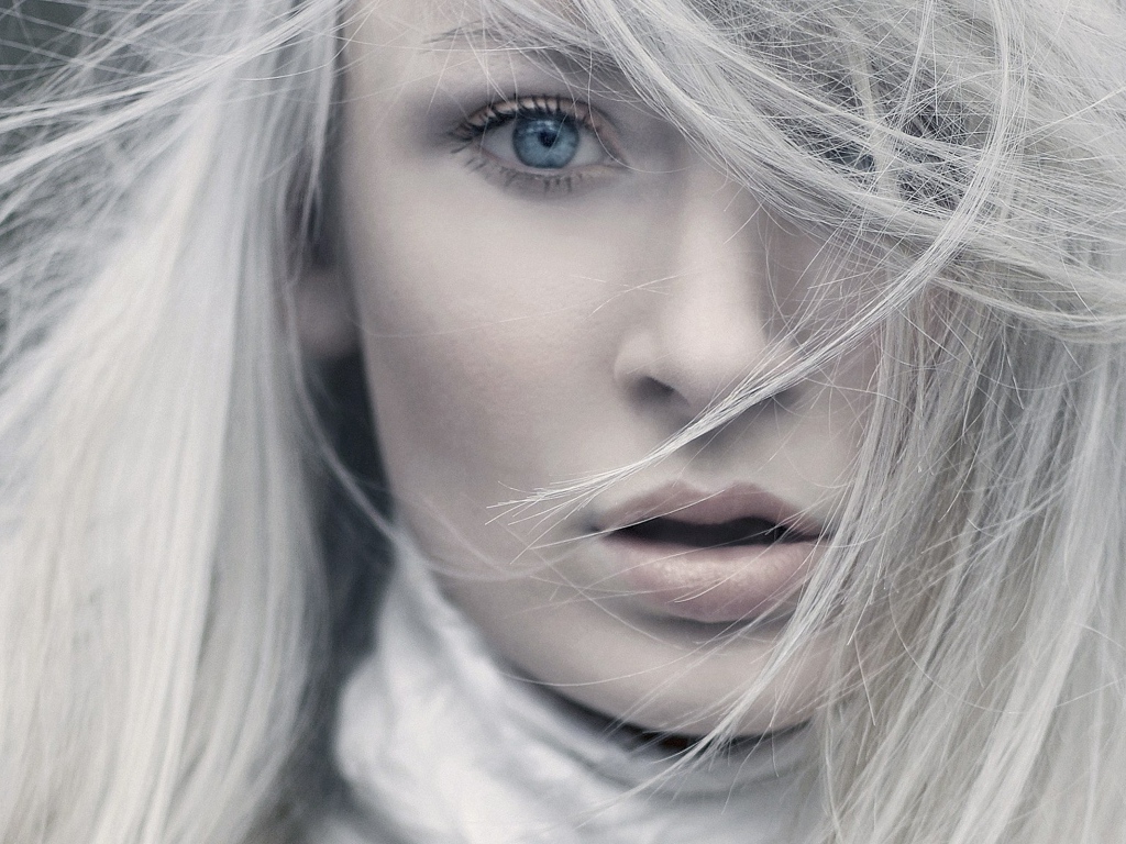 Настоящая блондинка