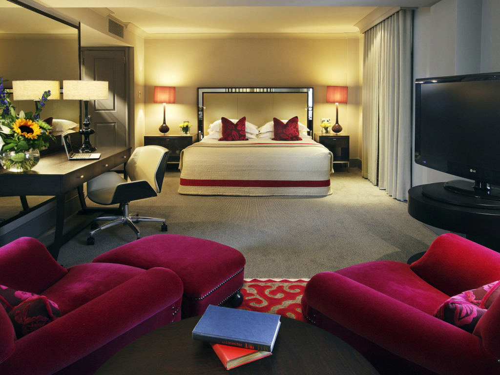 Шикарная спальня