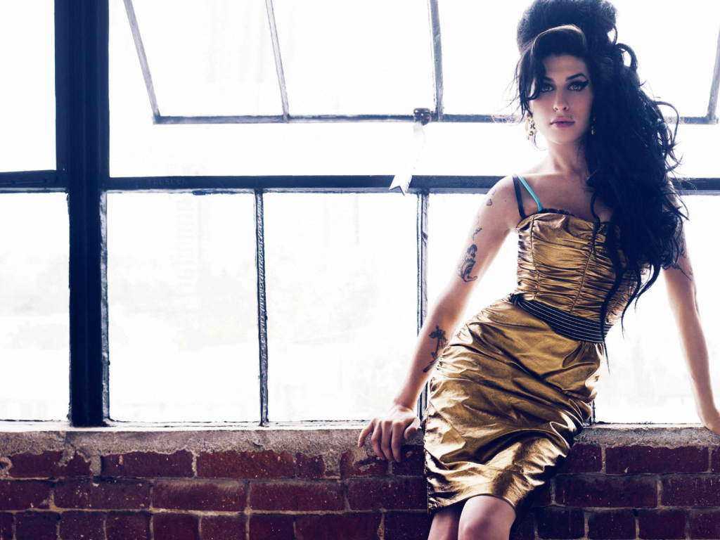 красавица Эми Уайнхаус