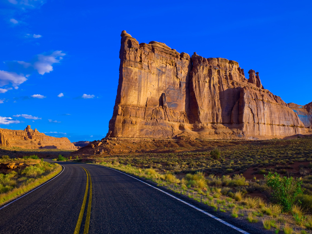 Дорога через пустыню