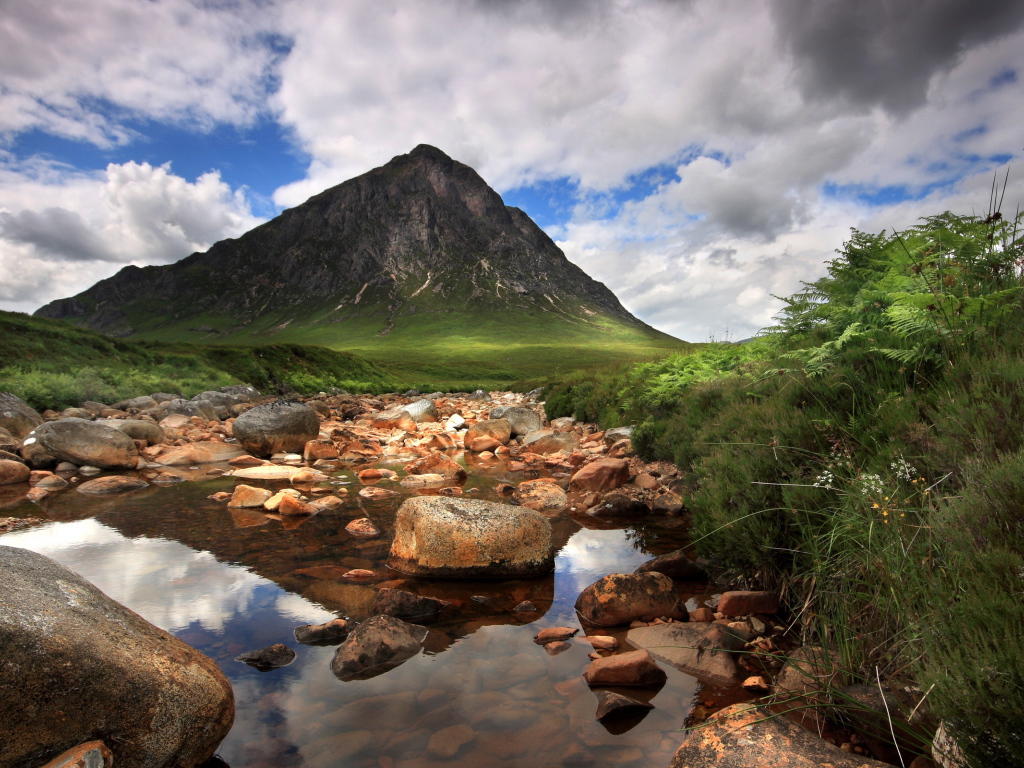 Одинокая гора