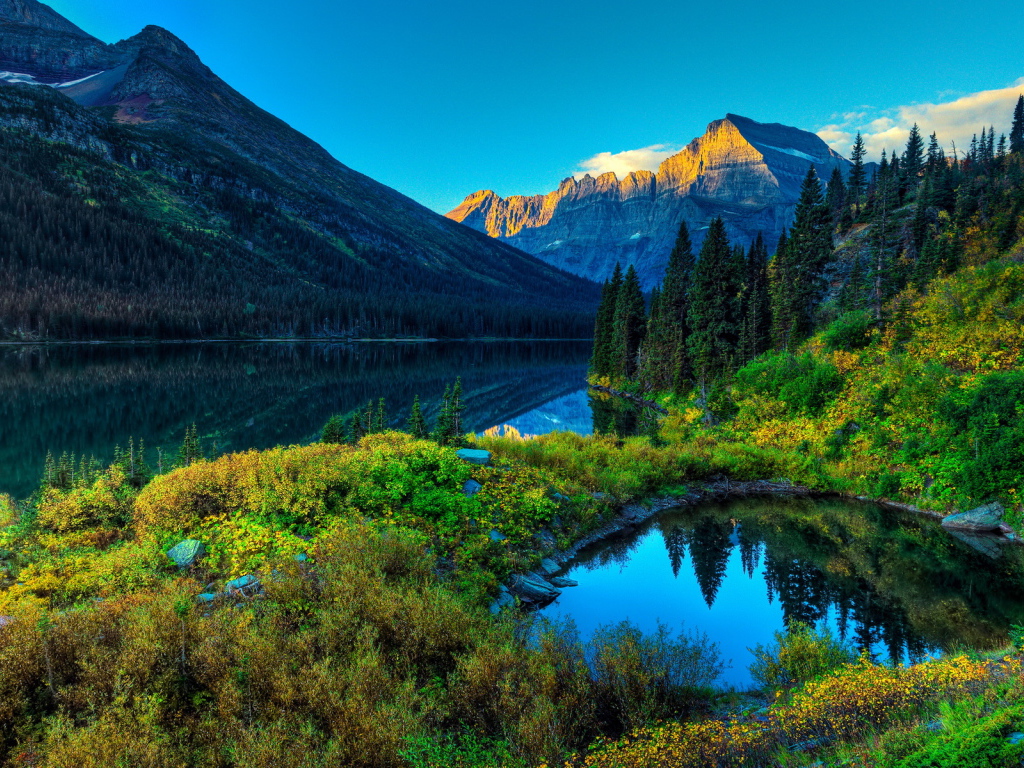 Горы, река и лес