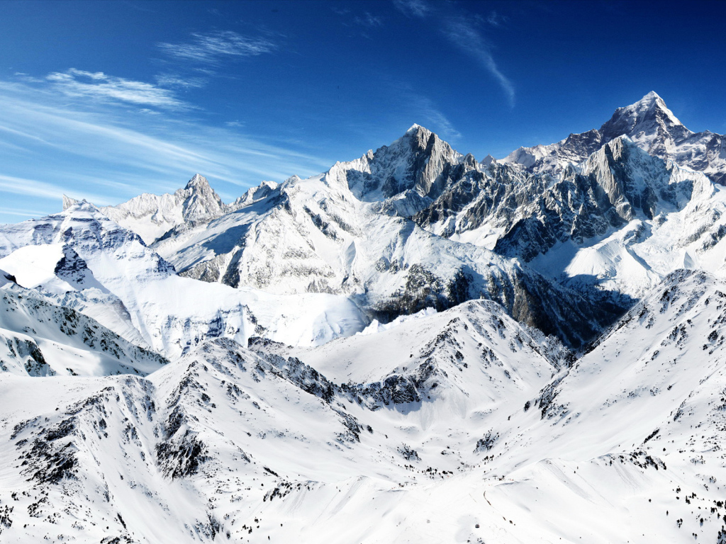 Горы и снег