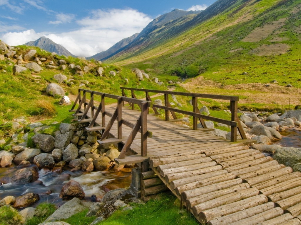 Мостик через ручей