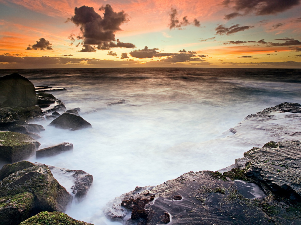 Закат на берегу