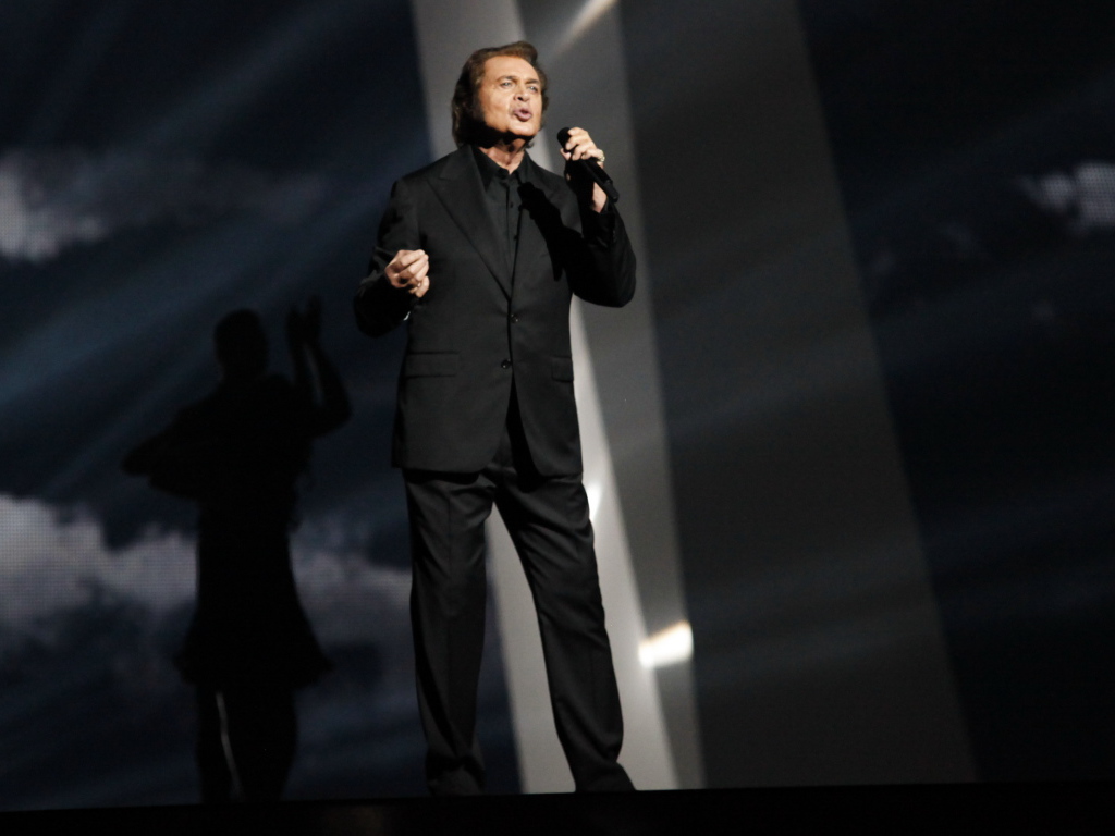 Энгельберт Хампердинк (Великобритания)