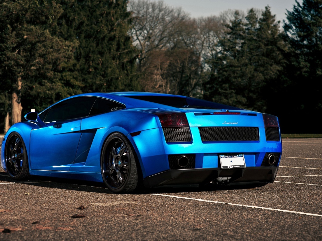 Синий Lamborghini GALLARDO
