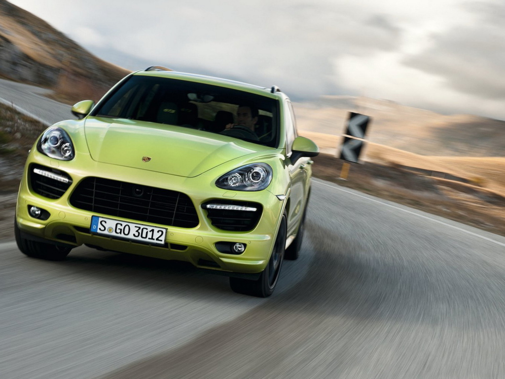 Porsche Cayenne  GTS