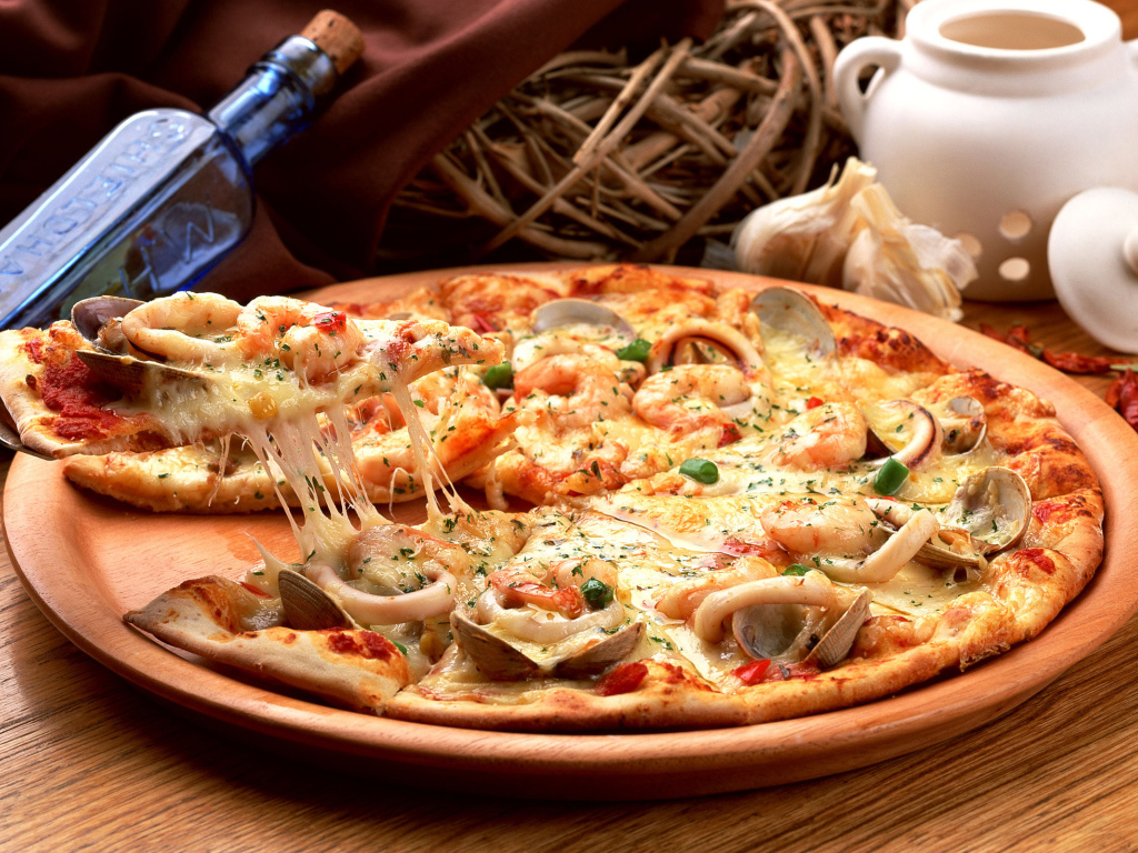 Пицца с морепродуктами