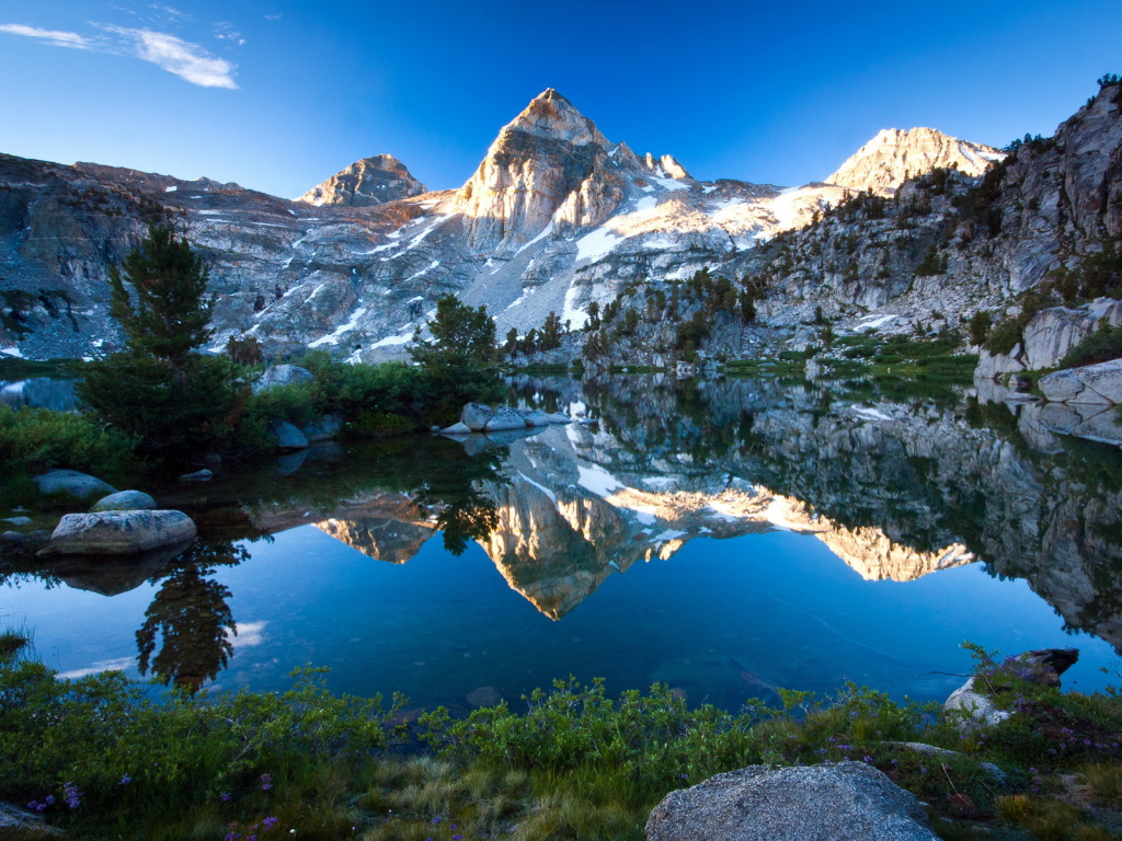 Горное озеро