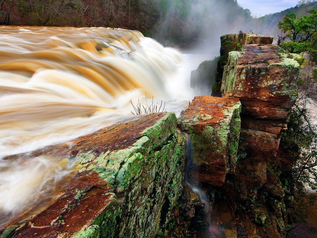 Бурный поток