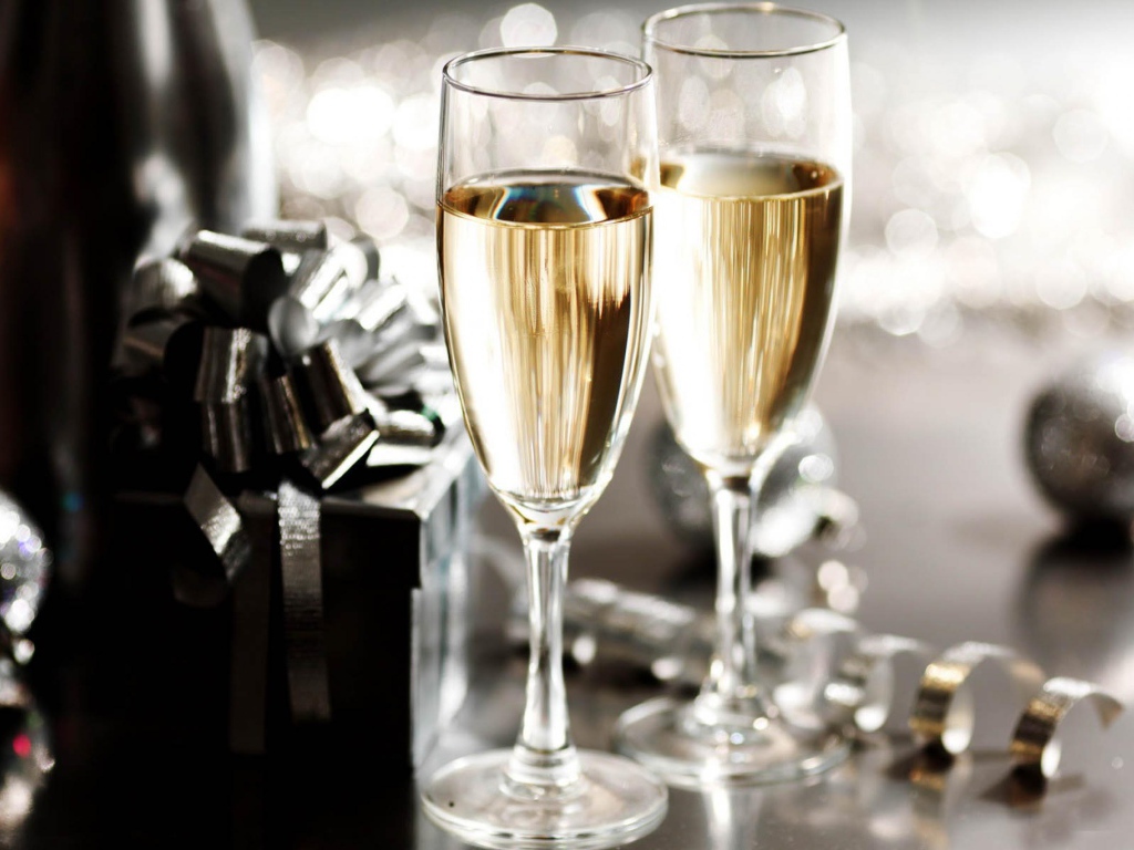 Новогоднее шампанское