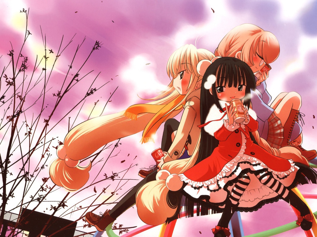 Аниме девочки пьют из баночек