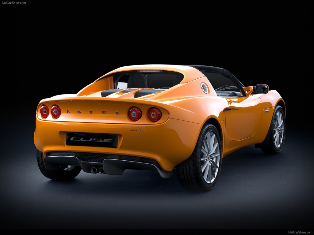 Lotus Elise оранжевый
