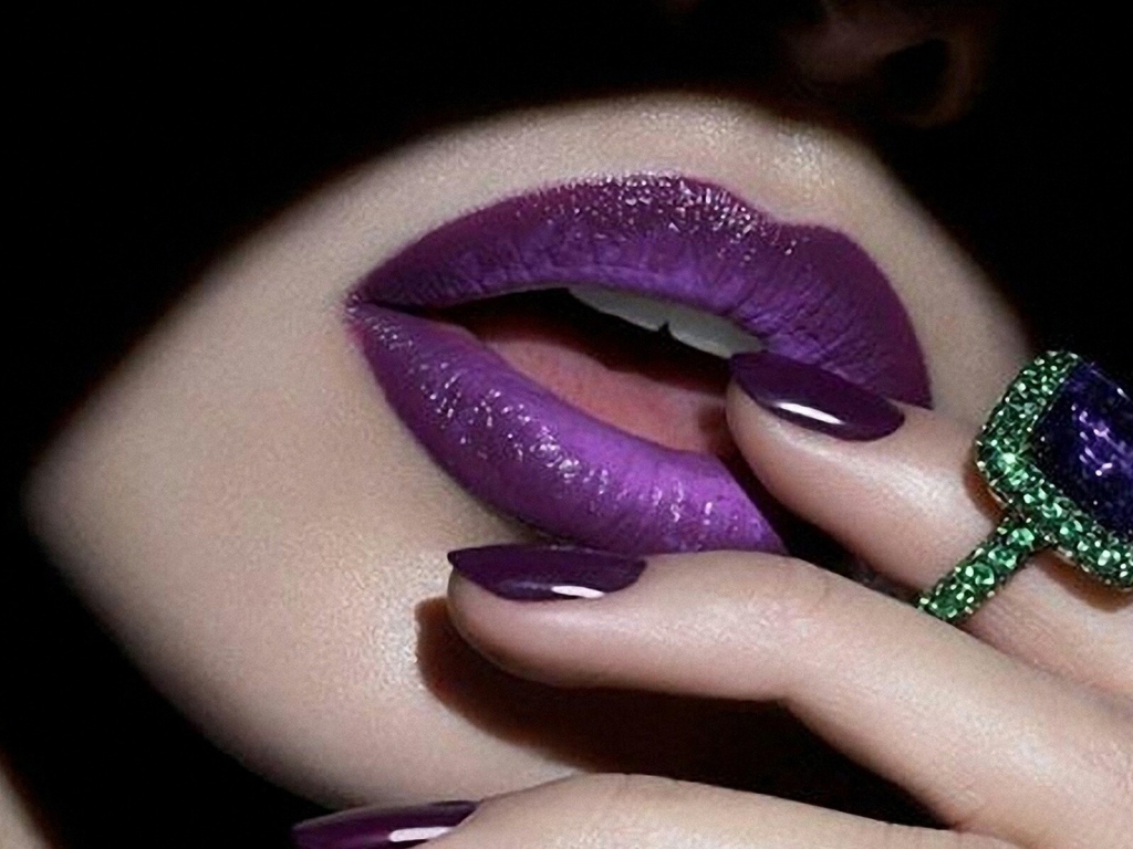 Сиреневый комплект