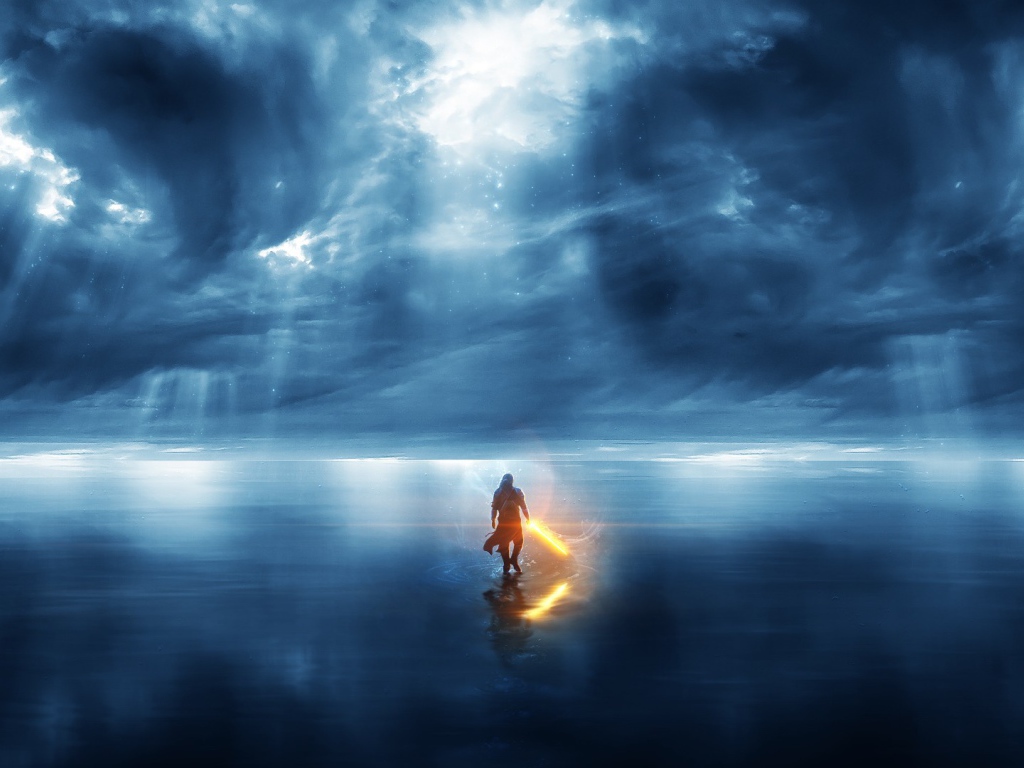 Человек идет по морю